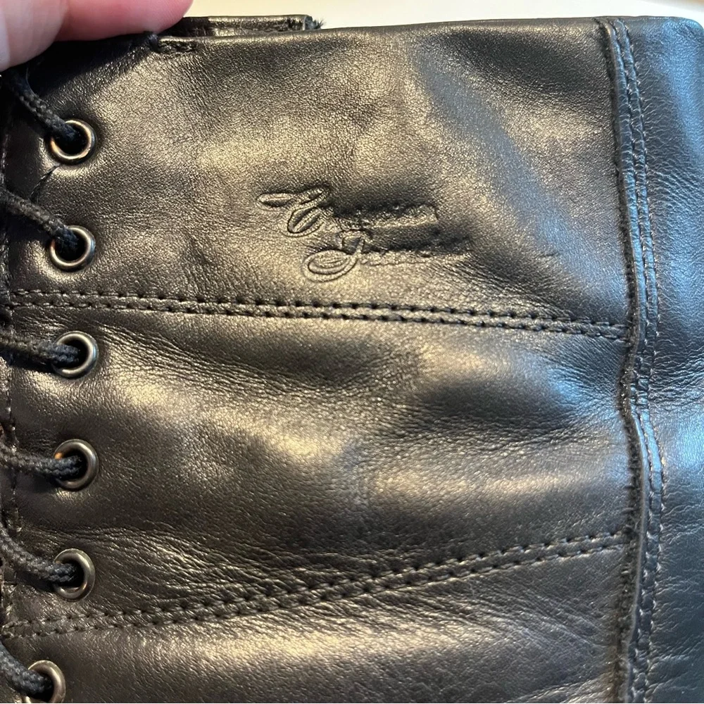 Women's size 8-8.5 Canadian made vintage Leather lace up heeled Ankle Boots - Picture 7 of 8